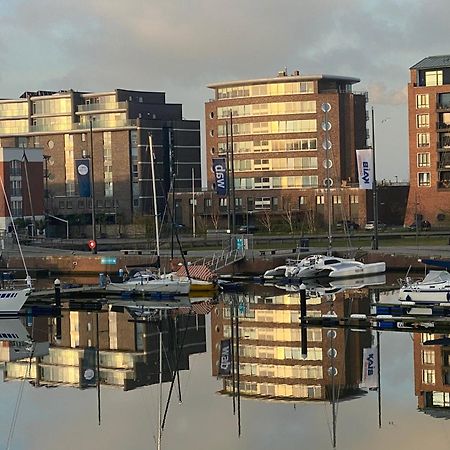 Port Marina "Schlagseite" Apartment Bremerhaven Bagian luar foto
