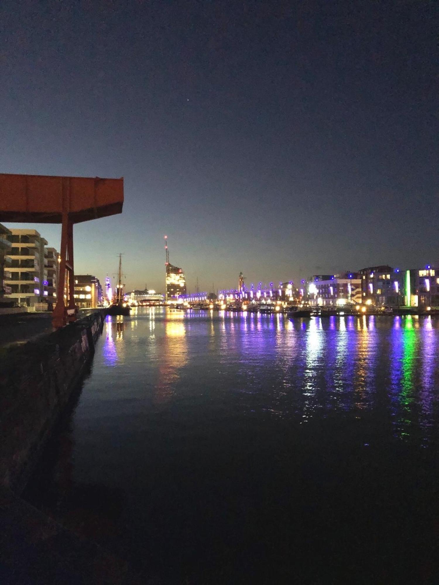 Port Marina "Schlagseite" Apartment Bremerhaven Bagian luar foto